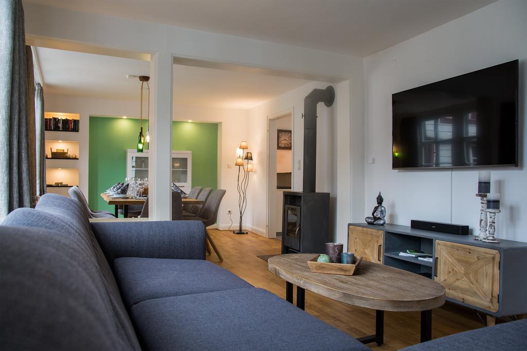 Haus Wunschlos Kirchstrasse 蒙绍 外观 照片